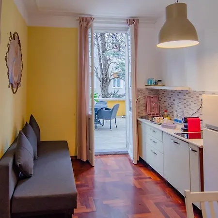 Apartment Garden Fiore Del Ducato *
